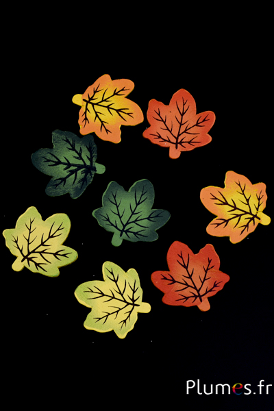 Feuilles décoratives en bois - 3,5 x 4 cm - multicouleurs